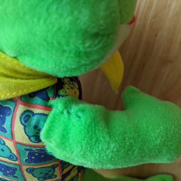 Frogs 5 item Bundle - Plush, Croaking, & Wooden - Picture 15 of 15